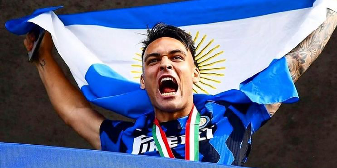 [FOTO]- Inter, le immagini della festa Scudetto: la gioia dei giocatori